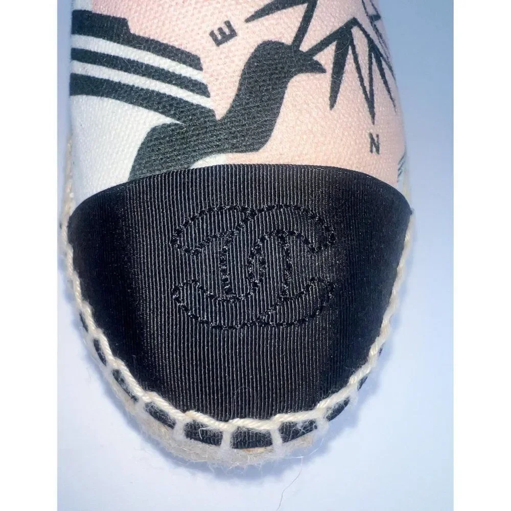 CHANEL La Pausa Ecru Star Print Canvas Cap Toe CC Logo Espadrilles Size …